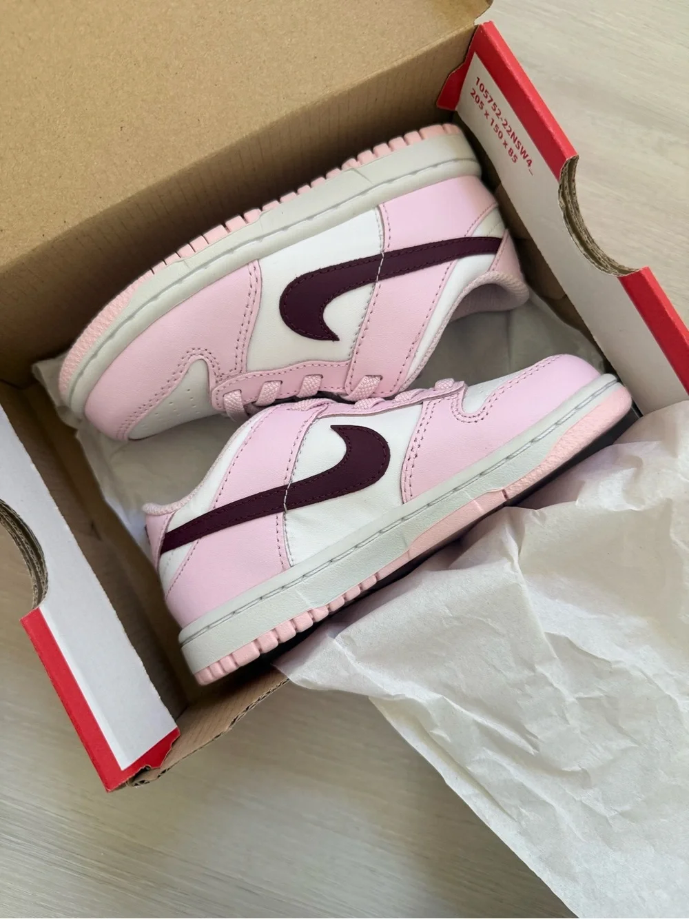 Girl Nike Dunk Low Pink Foam (TDE) - size 9c - NEW